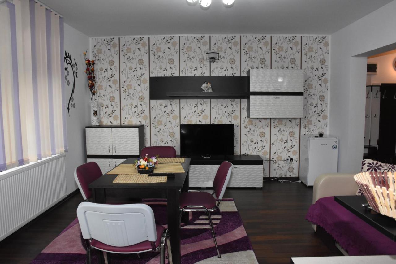 Hotel Apartament ELDYA comfort&suites Predeal Exterior foto
