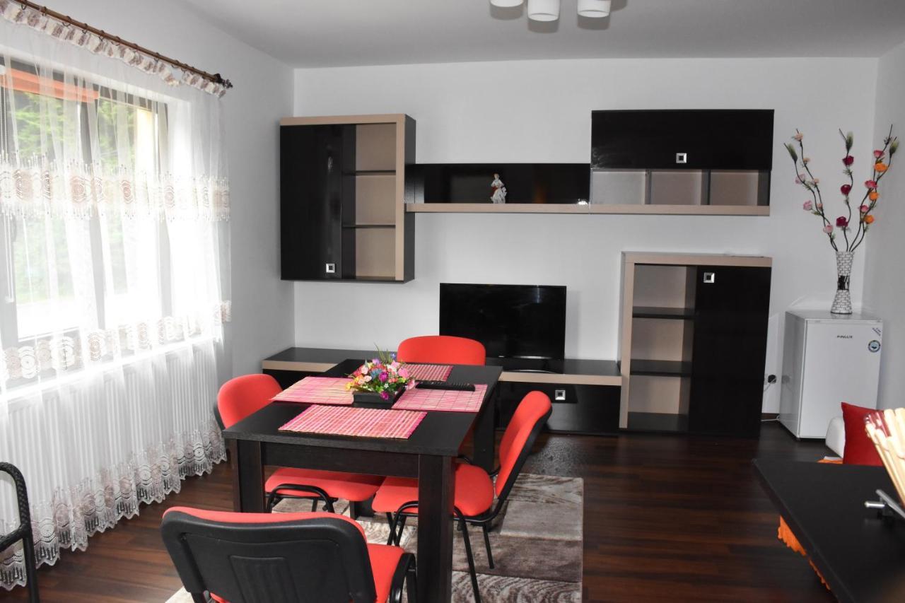 Hotel Apartament ELDYA comfort&suites Predeal Exterior foto